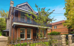 Dalziel Lodge Sydney